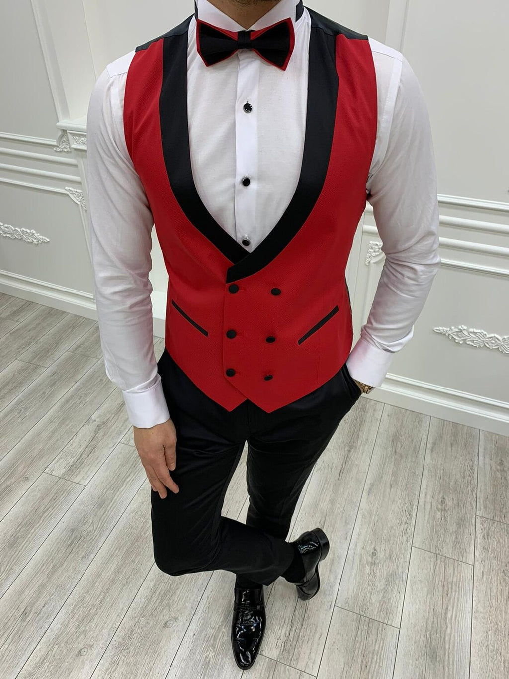 Red Slim Fit Tuxedo Men's 3 Piece Peak Lapel Suit (Copy)