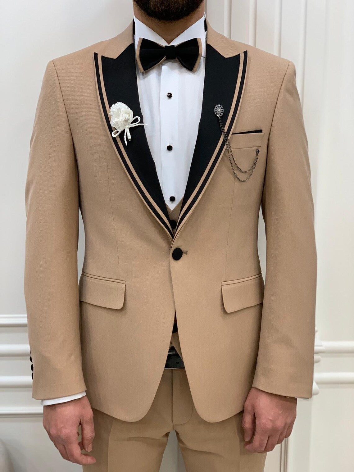 Skin Tuxedo Suit Slim Fit Peak Lapel 3 Piece