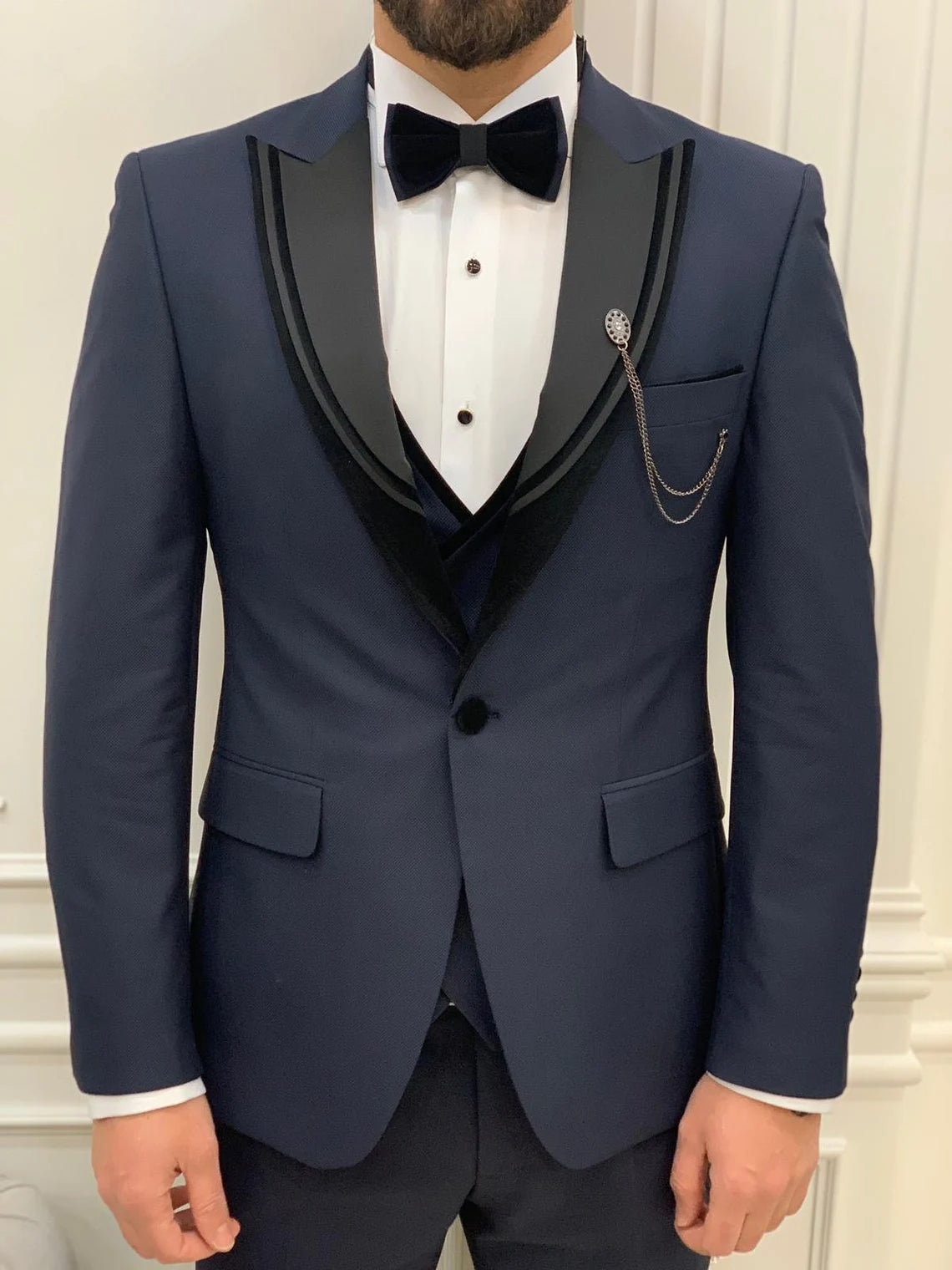Navy Blue Slim Fit Tuxedo 3 Piece Peak Lapel Suit