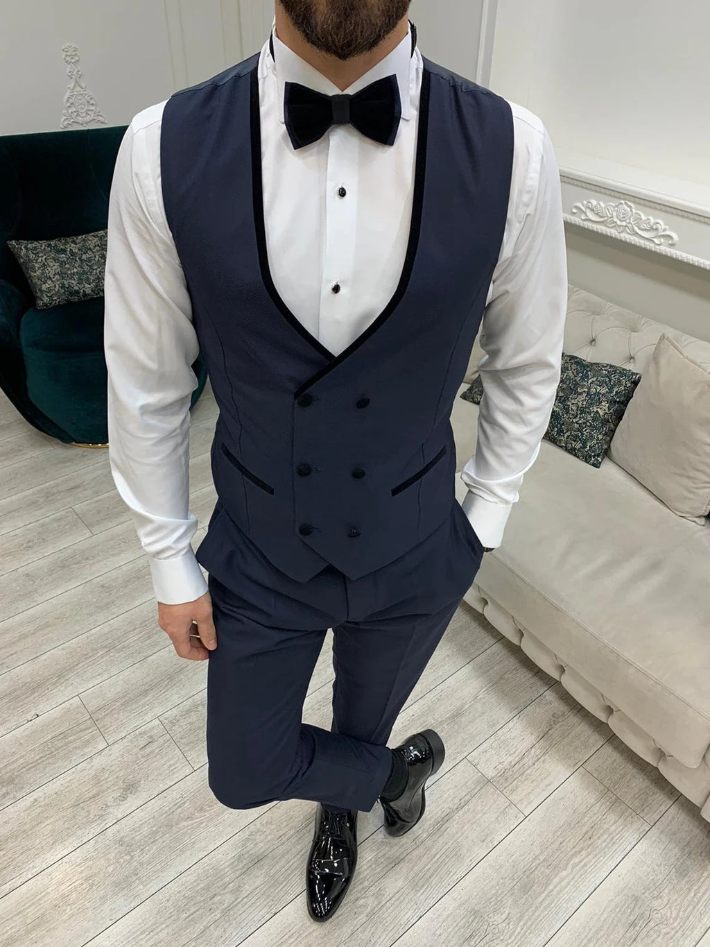 Navy Blue Slim Fit Tuxedo 3 Piece Peak Lapel Suit