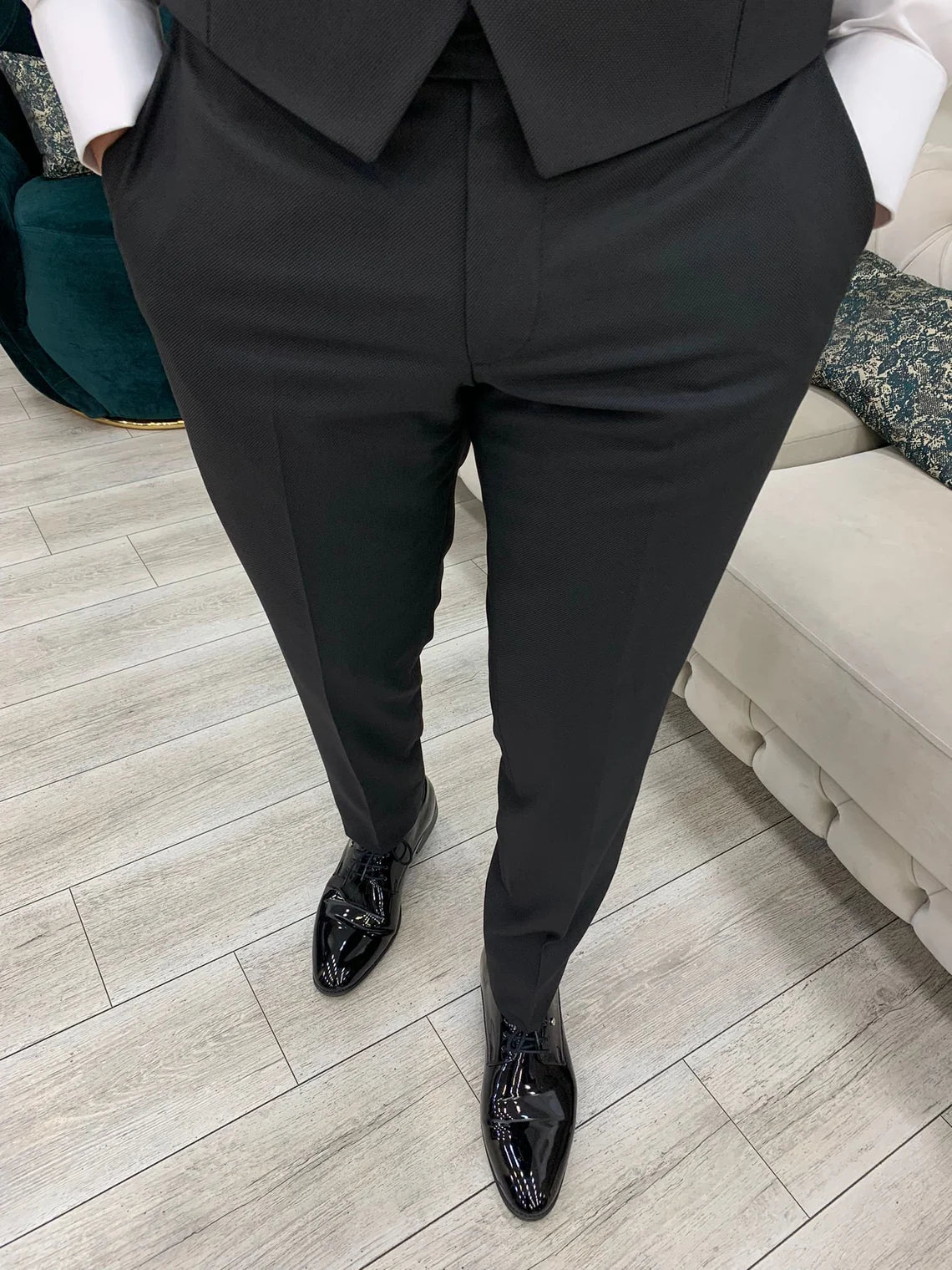 Black Velvet Tuxedo Suit Slim Fit Peak Lapel 3 Piece