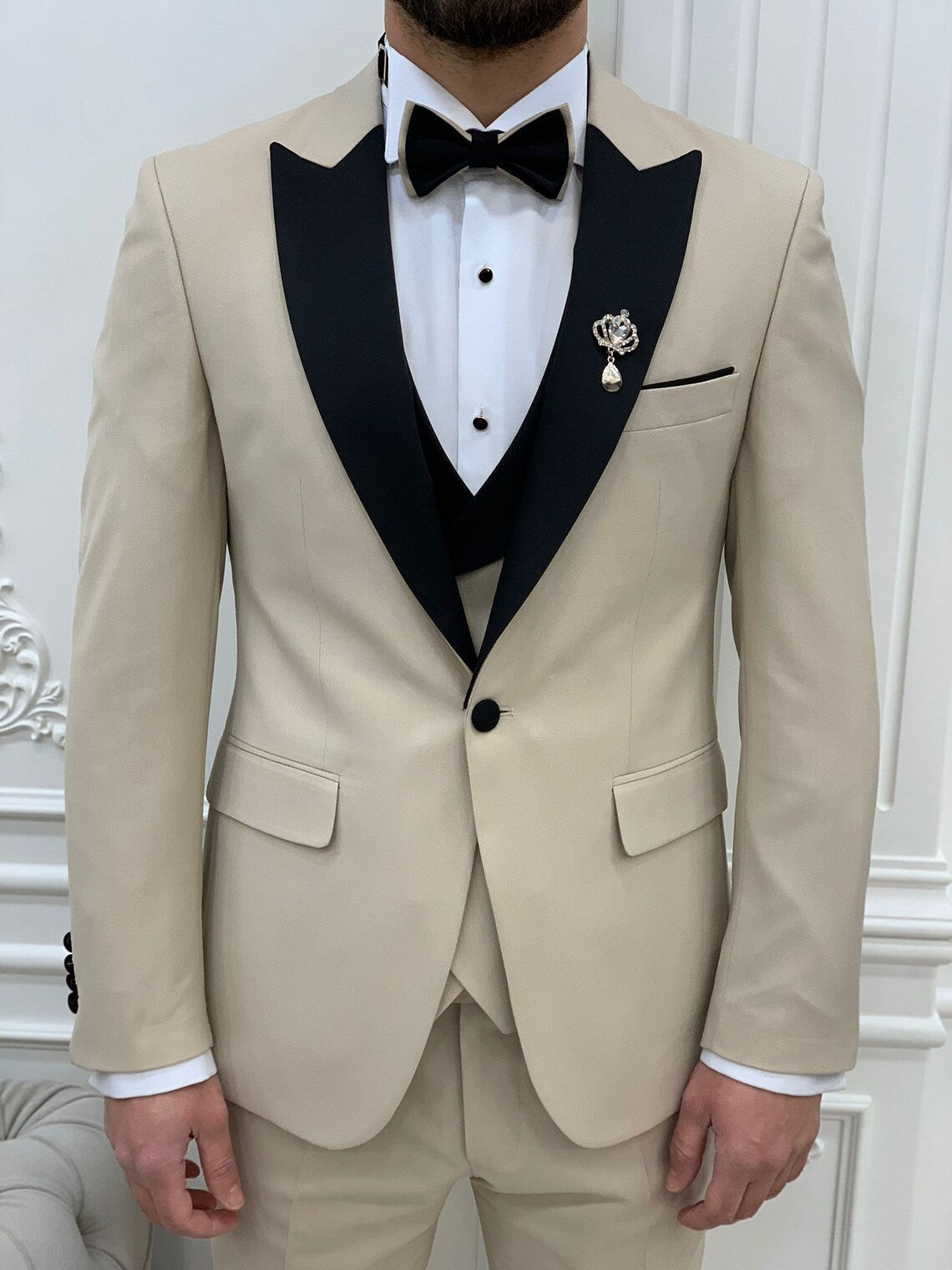 Beige Slim Fit 3 Piece Suit Peak Lapel Tuxedo