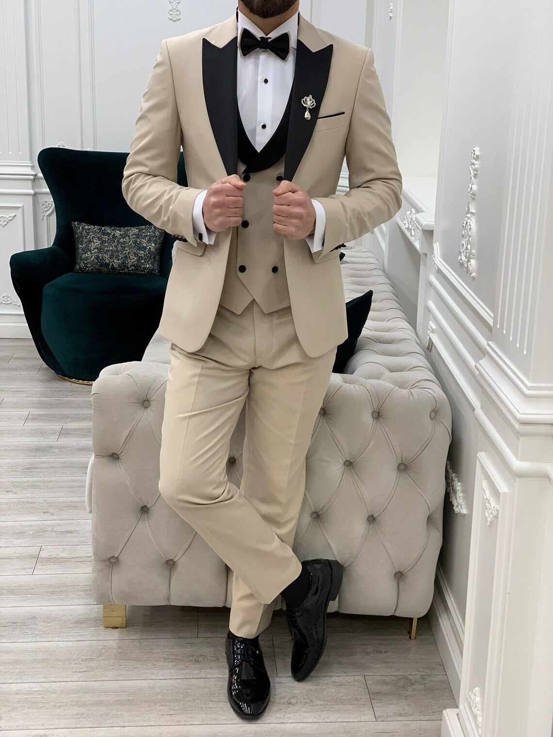Beige Slim Fit 3 Piece Suit Peak Lapel Tuxedo