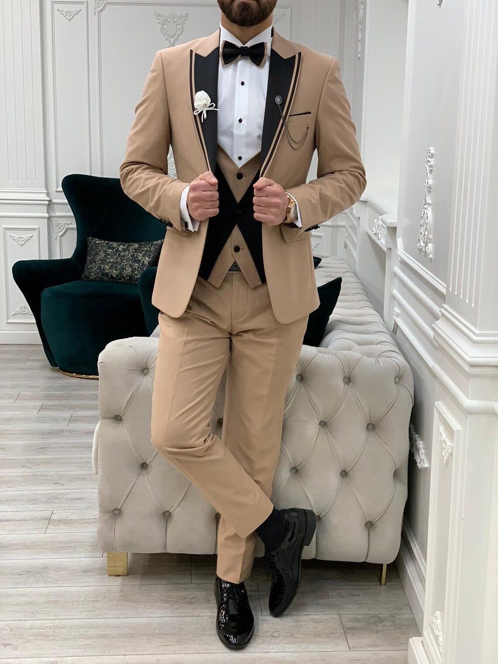 Skin Tuxedo Suit Slim Fit Peak Lapel 3 Piece