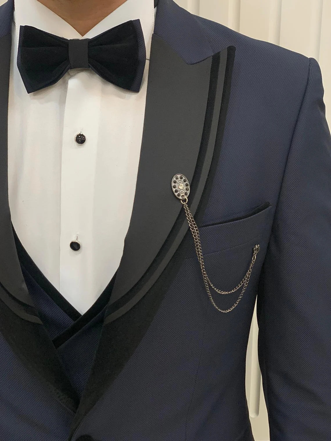 Navy Blue Slim Fit Tuxedo 3 Piece Peak Lapel Suit
