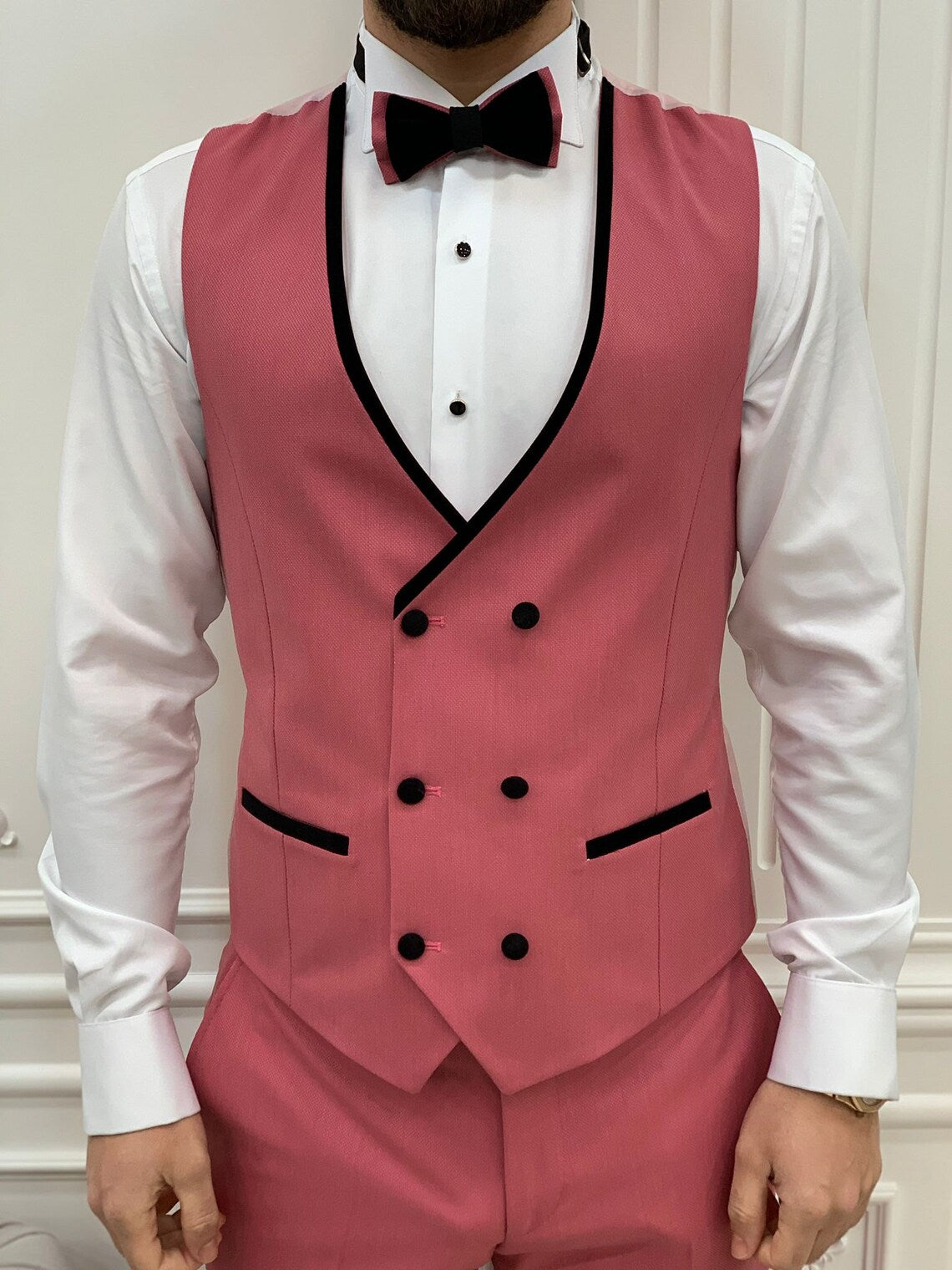 Pink Velvet Tuxedo Suit Slim Fit Peak Lapel 3 Piece