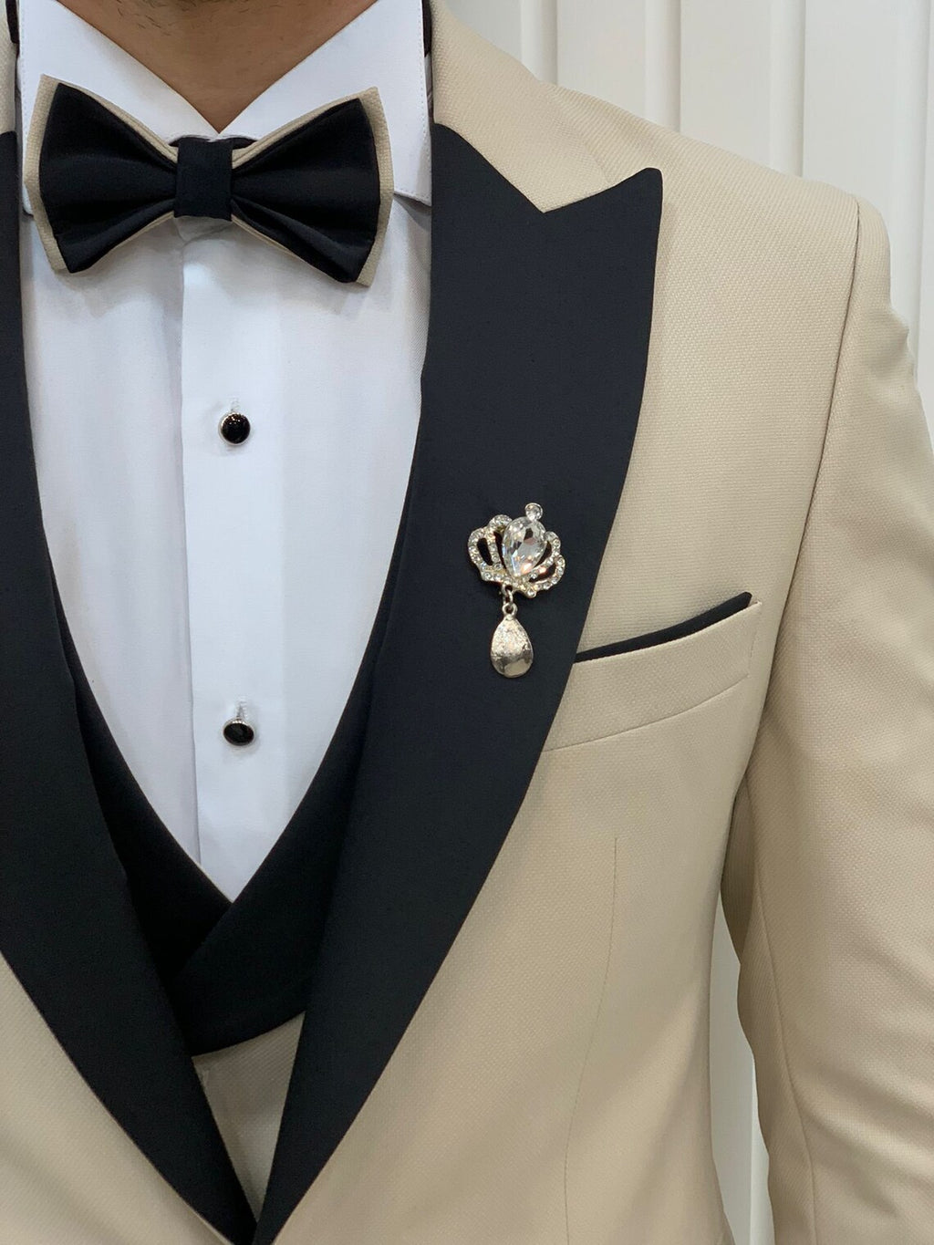 Beige Slim Fit 3 Piece Suit Peak Lapel Tuxedo