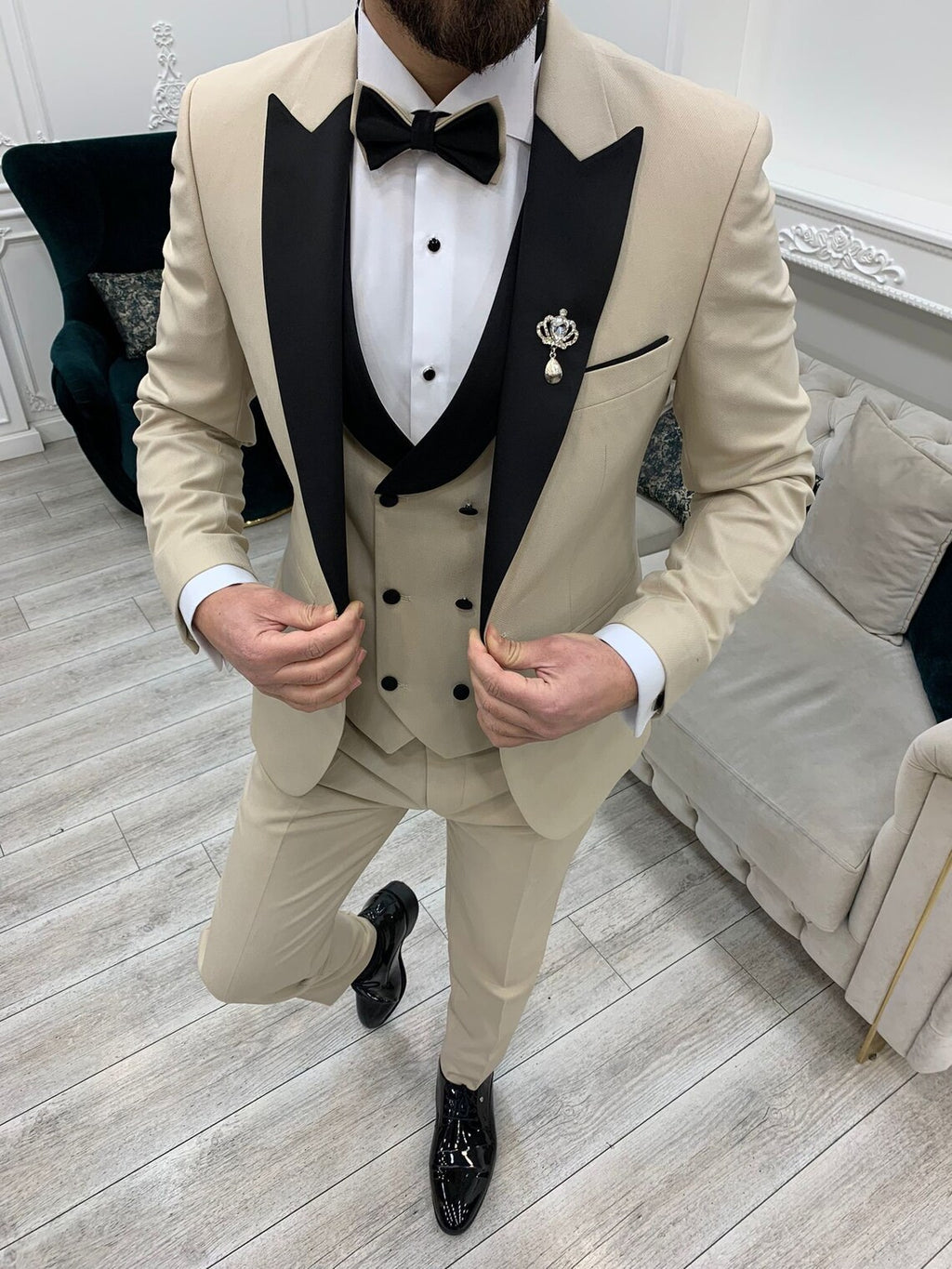 Beige Slim Fit 3 Piece Suit Peak Lapel Tuxedo
