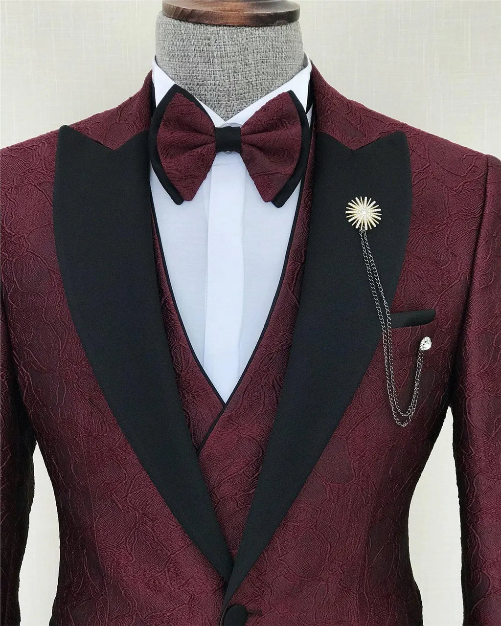 Burgundy Red Slim Fit Tuxedo Men's 3 Piece Wedding Suit